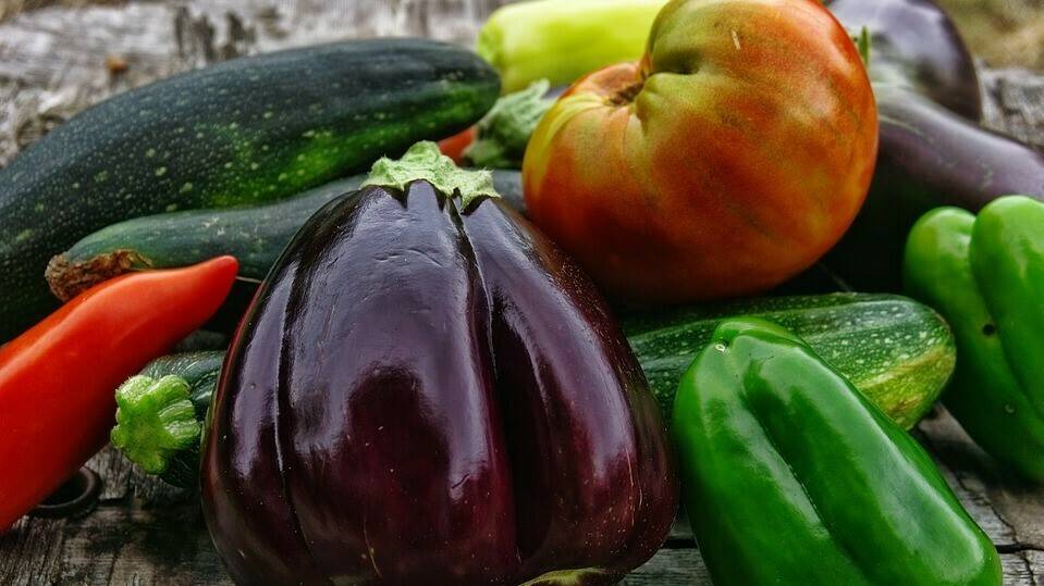 vegetables-2726800_960_720|tomatoes-3170726_960_720